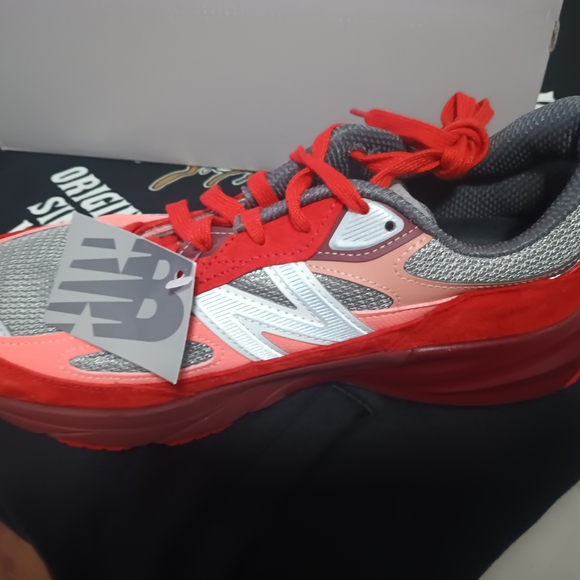 New Balance Kids' Red and Silver Sneakers - Picture 1 of 5